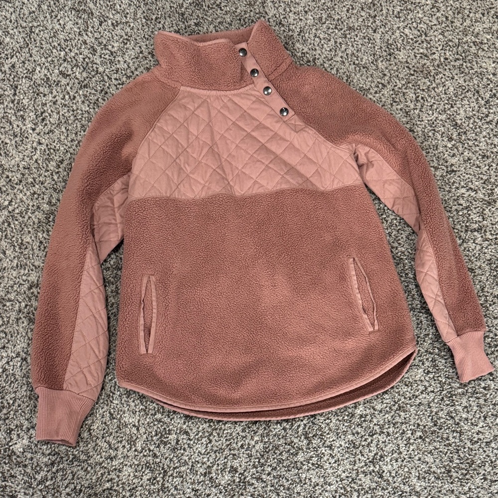 Abercrombie & Fitch Asymmetrical snap up fleece